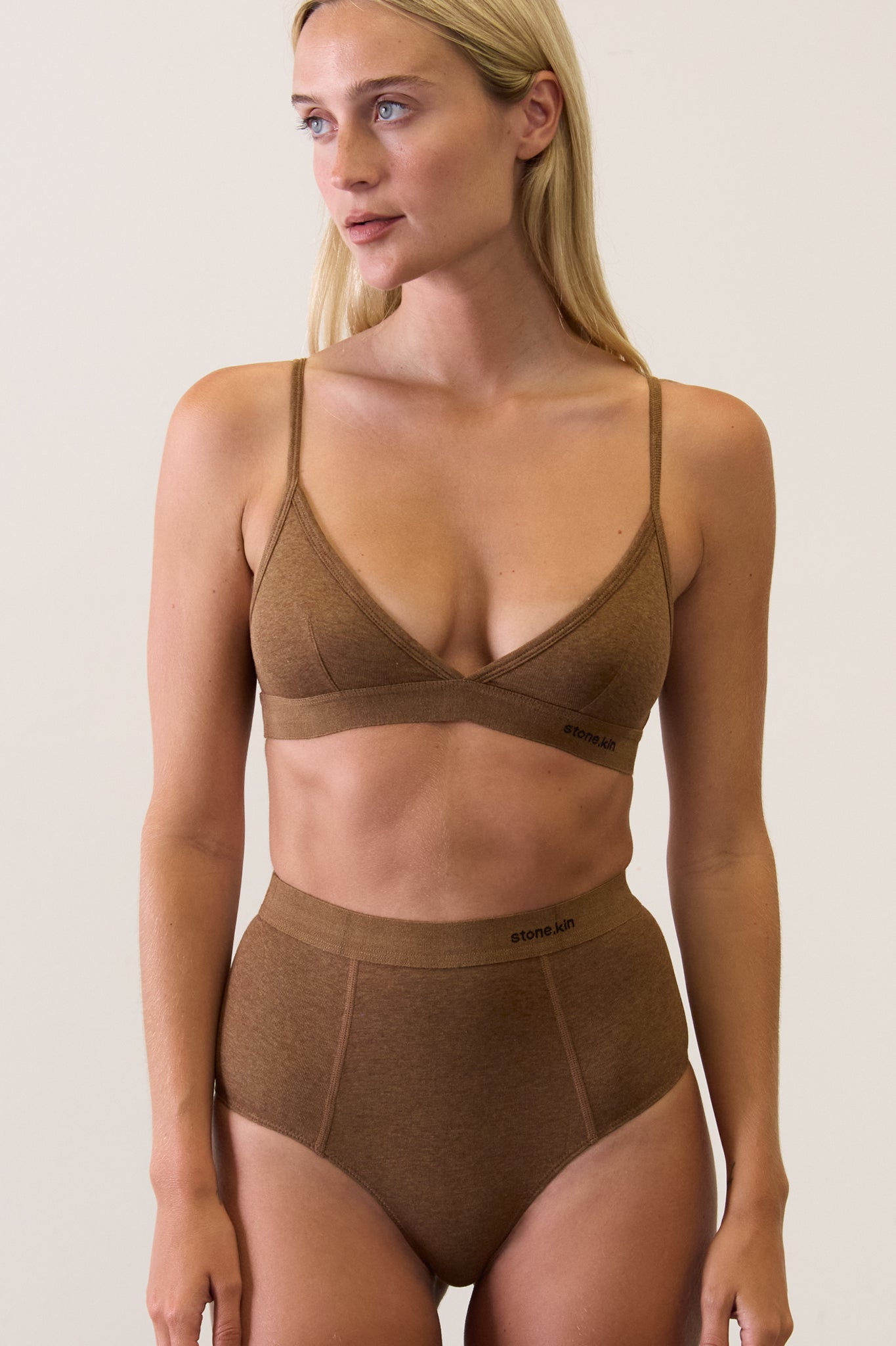 Scoop Back Bralette in Organic Cotton Rib - Brown Stone.kin