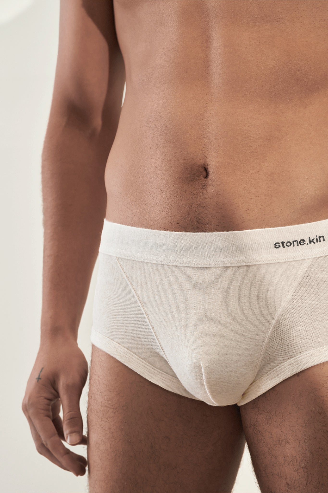 Trunk in Organic Cotton Rib - Bone Stone.kin