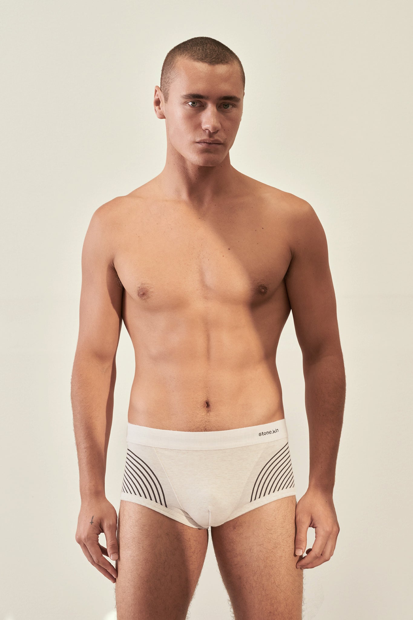 Trunk in Organic Organic Cotton - Bone with Lines Stone.kin