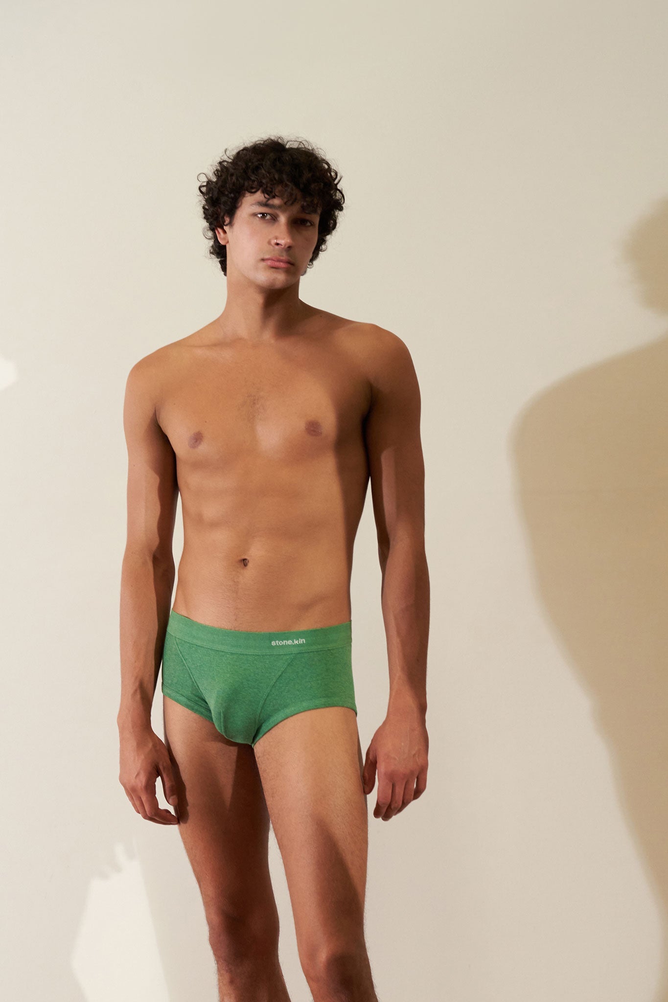 Trunk in Organic Cotton Rib - Pandanus Stone.kin