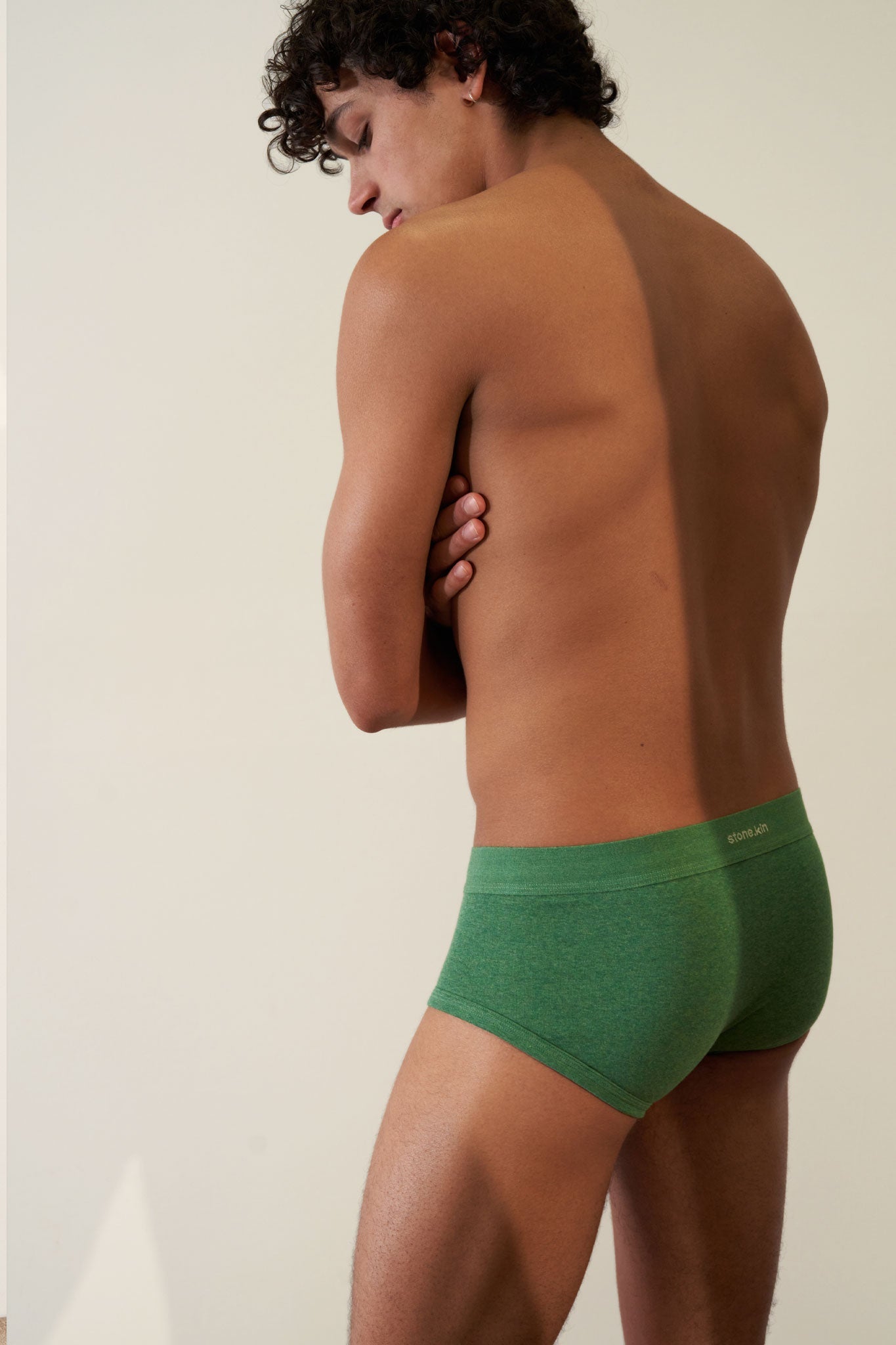 Trunk in Organic Cotton Rib - Pandanus Stone.kin