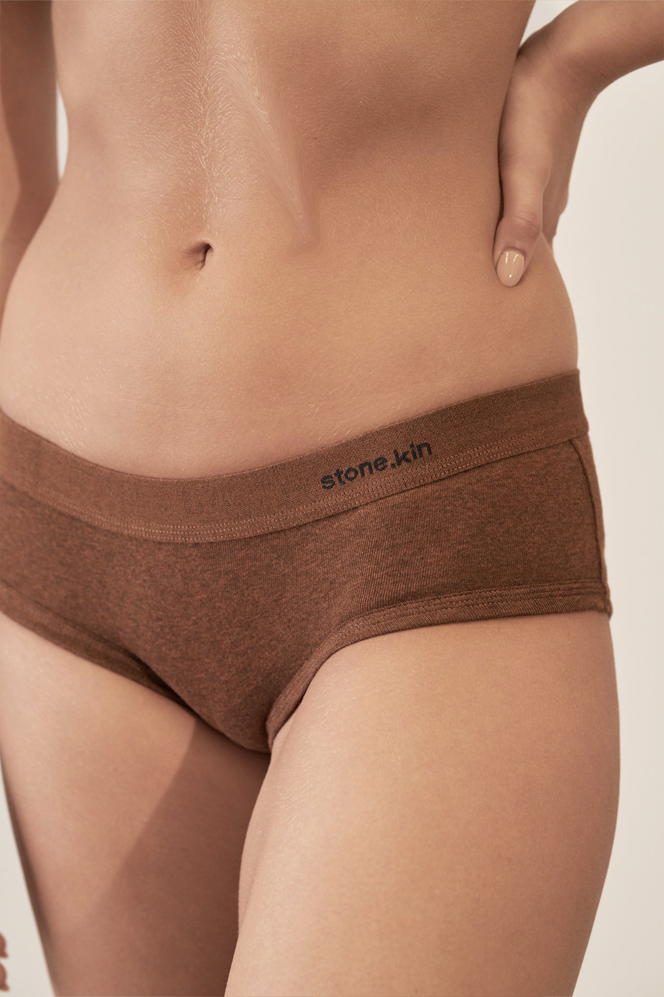 Women’s and Men’s underwear by Stone.kin – Soft, Comfortable Organic Cotton Underwear – Men’s Boxer Briefs, Men’s Trunks, Men’s Briefs, Women’s Bodysuits, Women’s Briefs, Women’s Bralette’s, Women’s Thong, and Women’s G-string’s.